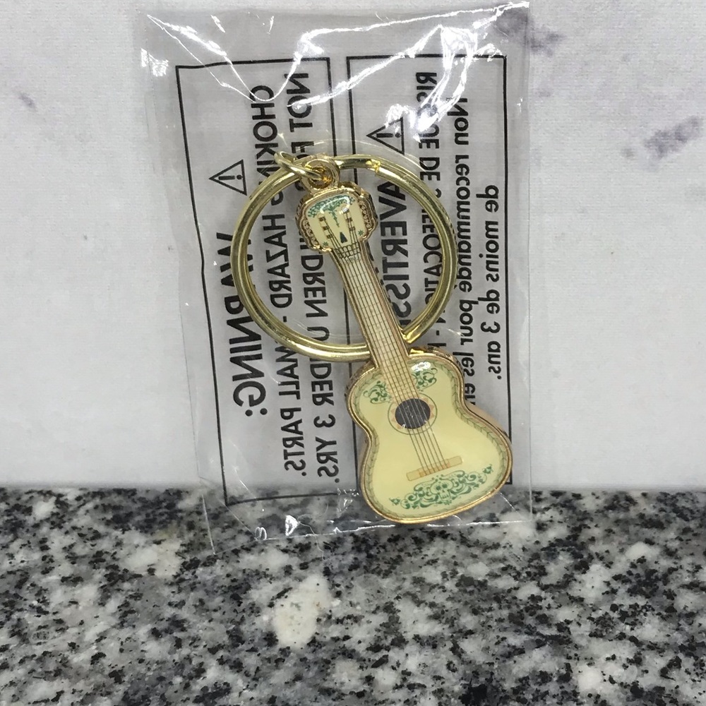 Coco Keychain - Picture 2 of 3